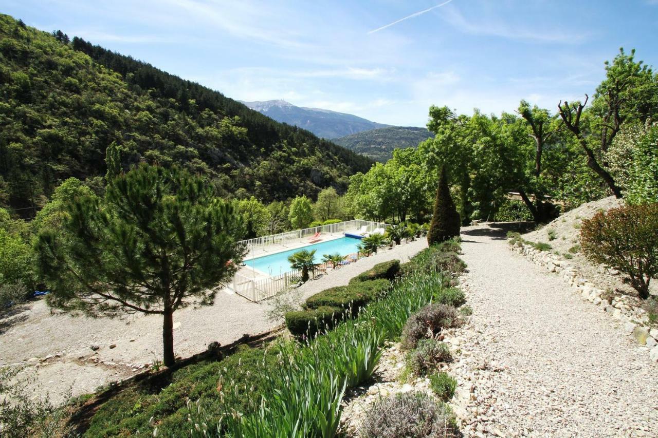 La Clue/ Le Jas Du Ventoux Hotel Plaisians Exterior photo